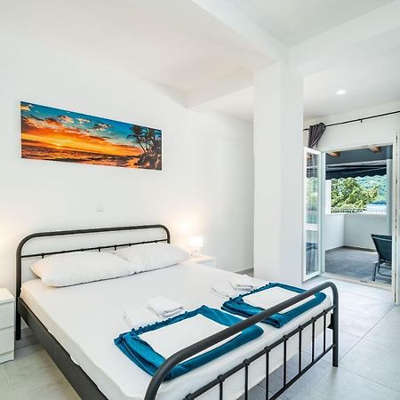 Hidden Gem Apartment Молунат Экстерьер фото