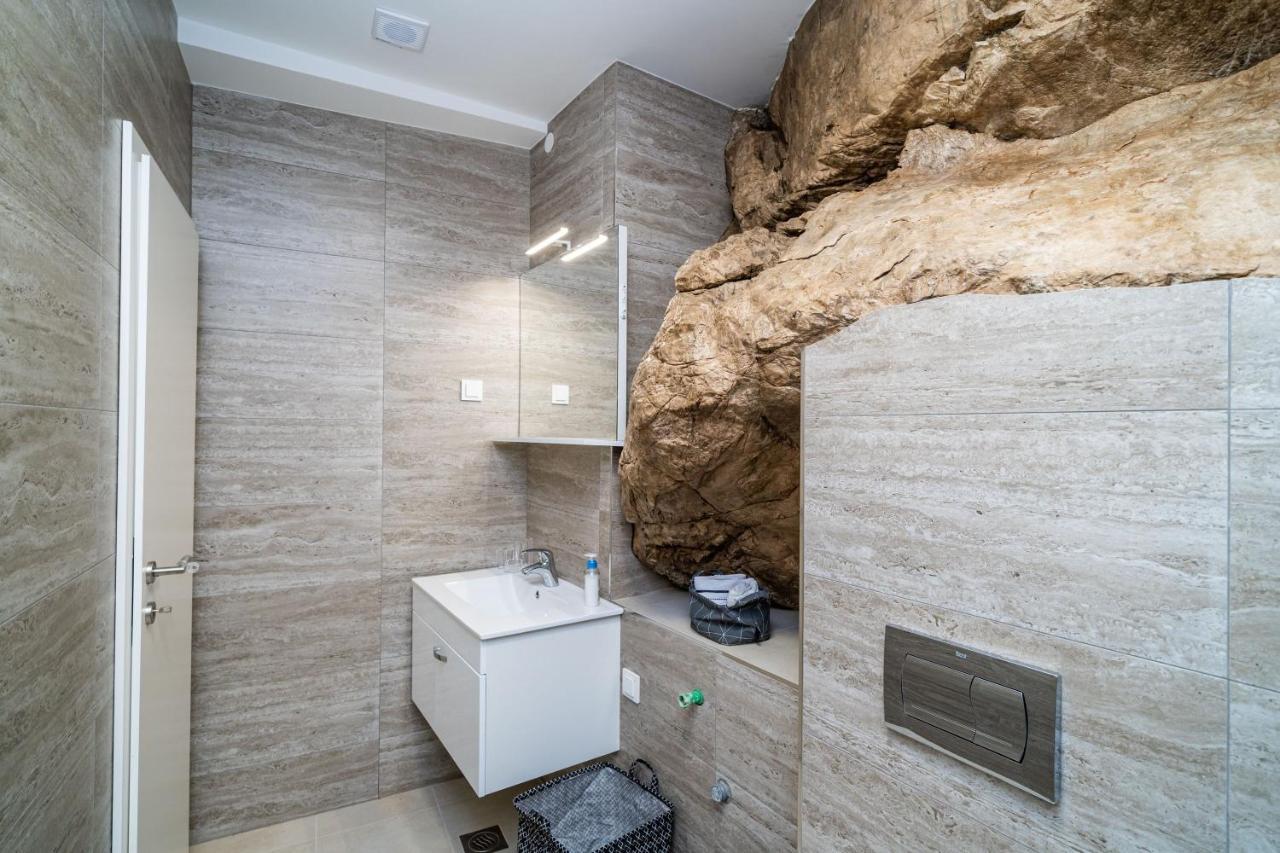 Hidden Gem Apartment Молунат Экстерьер фото